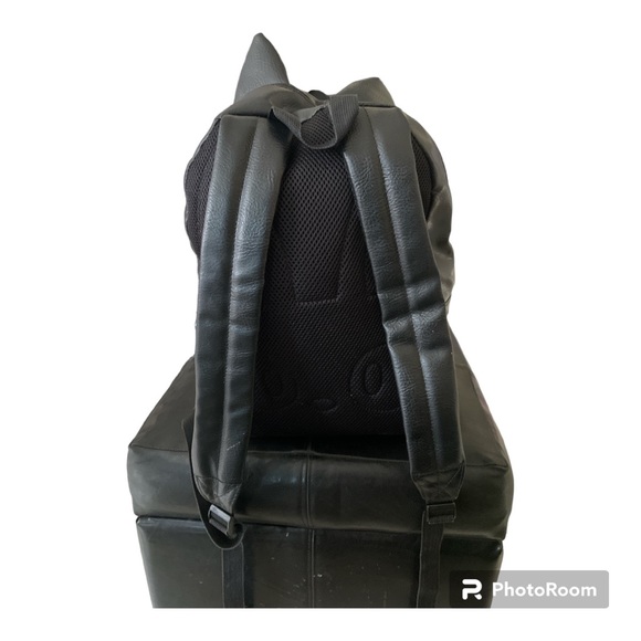 Kiki’s Delivery Service Jiji Cat Backpack - Picture 3 of 4